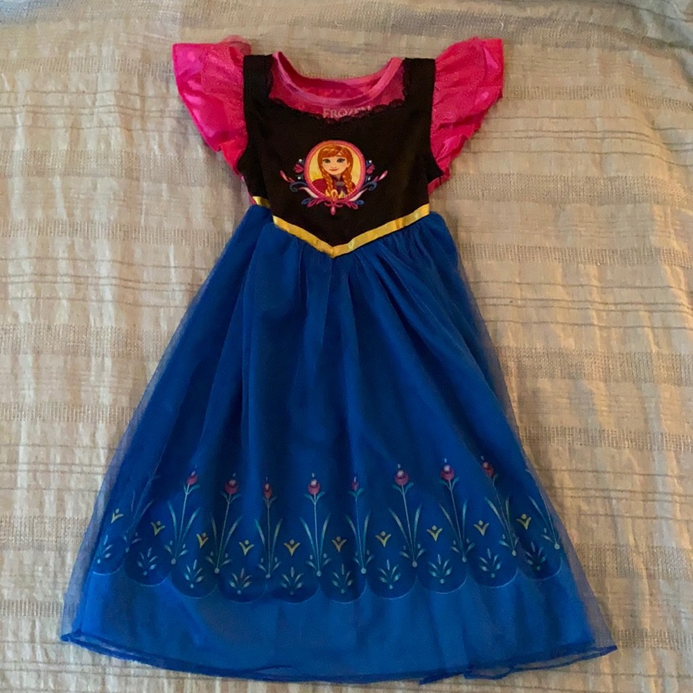 2T Frozen Anna night gown